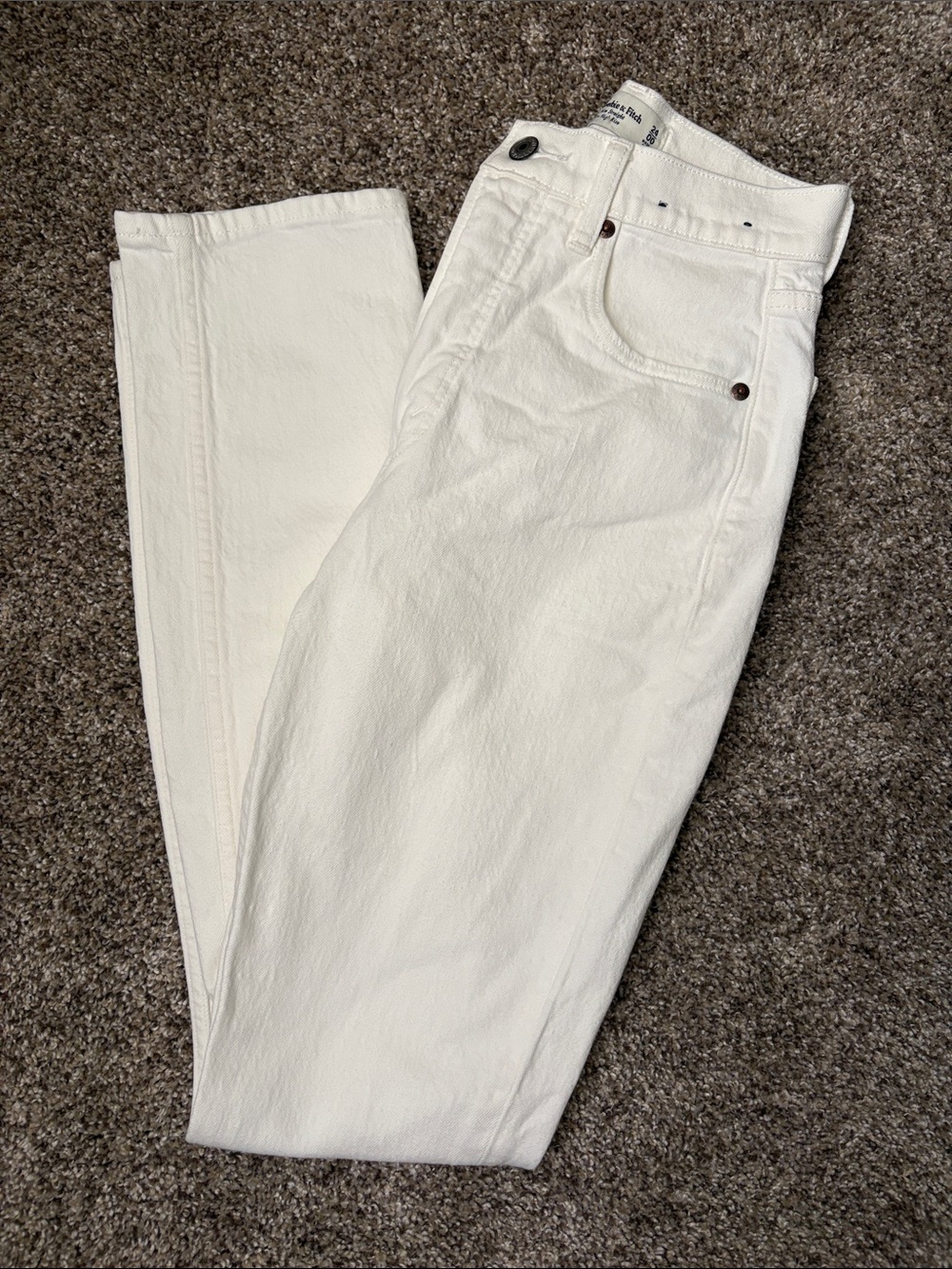 Abercrombie & Fitch White Slim Straight Ultra High Rise Jeans - 24